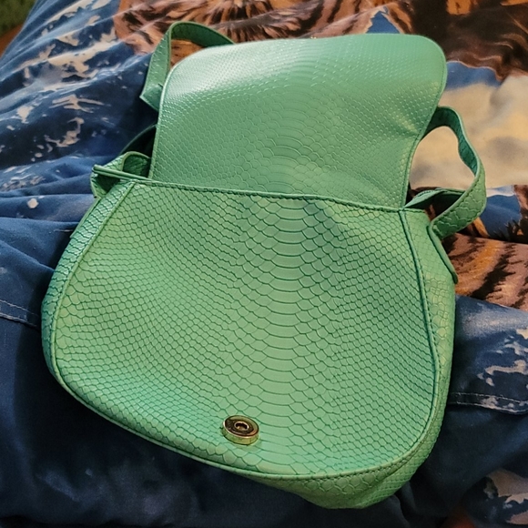 Purse - Picture 2 of 2